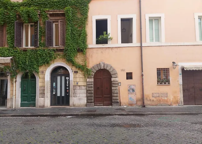 Borgo Pio 182 Vatican